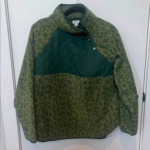 J. Crew Fleece Quilted Green Leopard Print Pullover - Picture 1 of 2